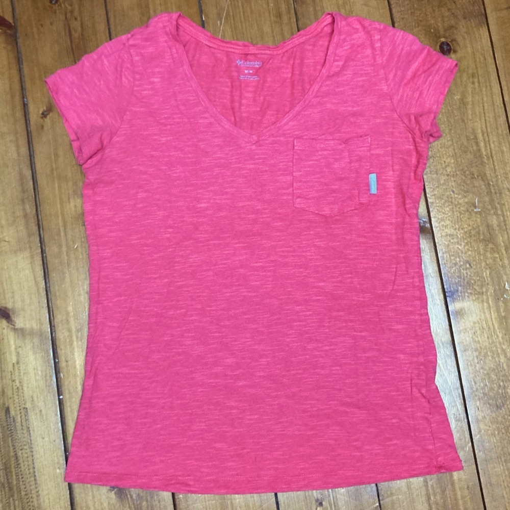 Columbia Vee Neck Short Sleeved Tee